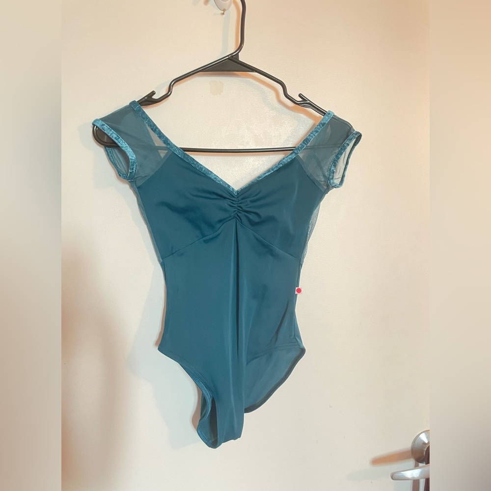 Yumiko Elli mesh Leotard